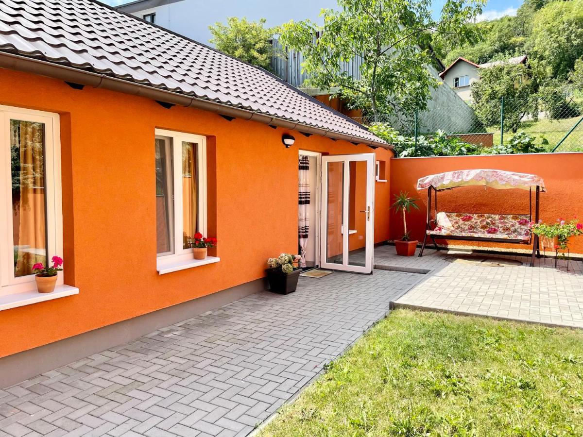 Penzion Villa Amélie Mladá Boleslav Exterior foto